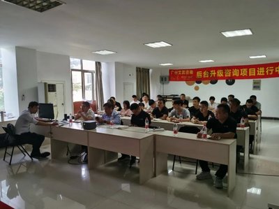 「空與間」高端定制后臺(tái)升級(jí)培訓(xùn)圓滿舉辦，賦能深度信息咨詢服務(wù)立新標(biāo)準(zhǔn)